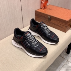 Burberry Sneakers